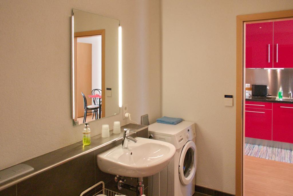 Chez Pio Apartment Murten Phòng bức ảnh